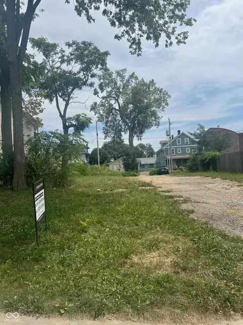 3215 Central Ave, Indianapolis, IN 46205