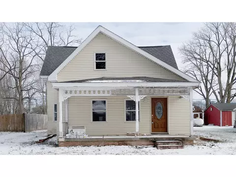301 S Carthage Rd, Charlottesville, IN 46117