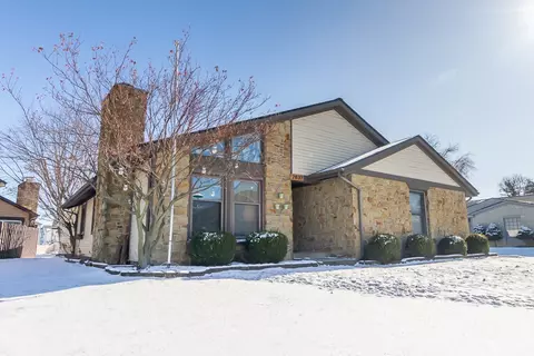 2837 Saddle Barn East Dr, Indianapolis, IN 46214