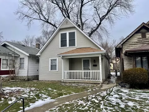 2902 E 16th St, Indianapolis, IN 46201