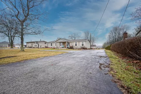 Exterior - 10029 S 400 E, Markleville, IN 46056 photo 5 of 13