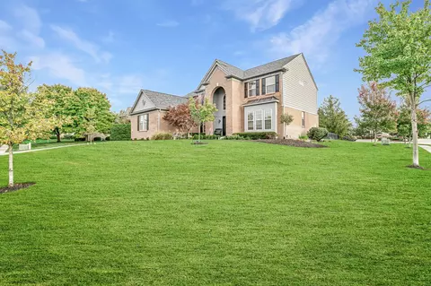 1438 Sweet Saddle Ct, Carmel, IN 46032