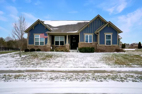 2478 Stonehaven Way, Avon, IN 46123