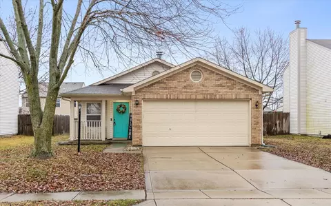 233 Bent Stream Ln, Brownsburg, IN 46112