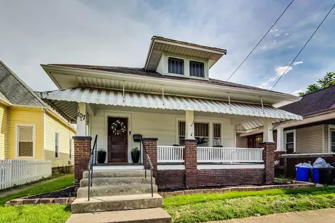 107 W Locust St, Shelbyville, IN 46176