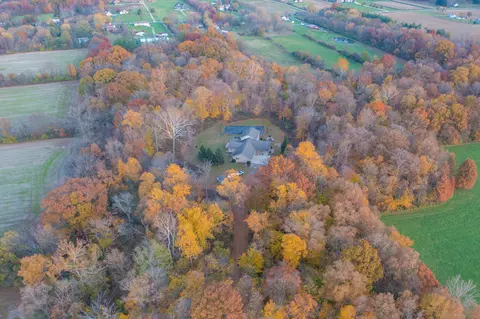 1685 N Matthews Rd, Greenwood, IN 46143