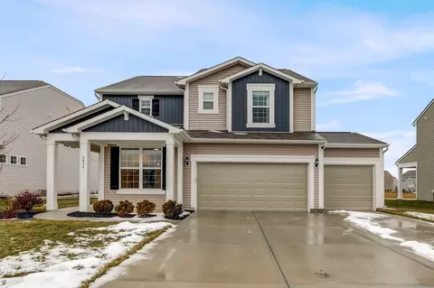 6654 Overlander Ln, Whitestown, IN 46075