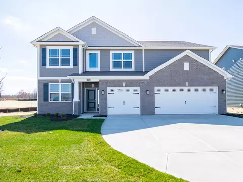 5801 Sleighbell Dr, Greenwood, IN 46143