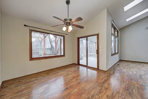 8669 Champions Dr, Indianapolis, IN 46256 photo 15