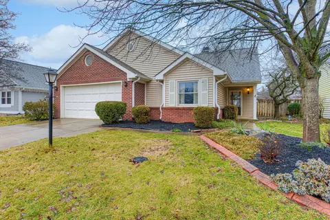 8669 Champions Dr, Indianapolis, IN 46256