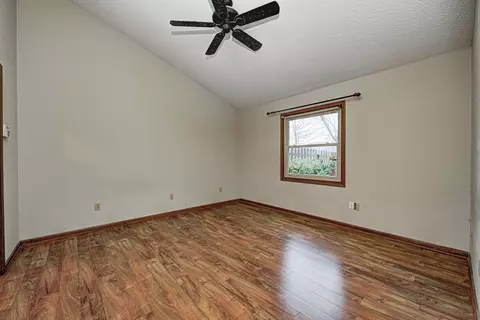 8669 Champions Dr, Indianapolis, IN 46256 photo 8