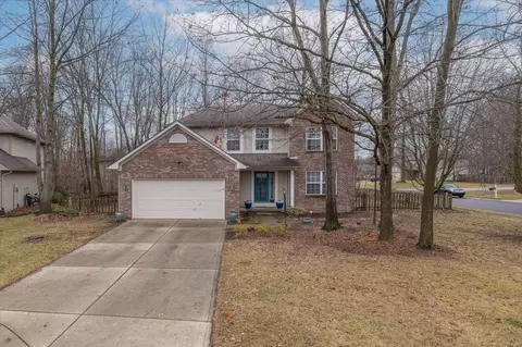 11302 Squirrel Holw, Fishers, IN 46038
