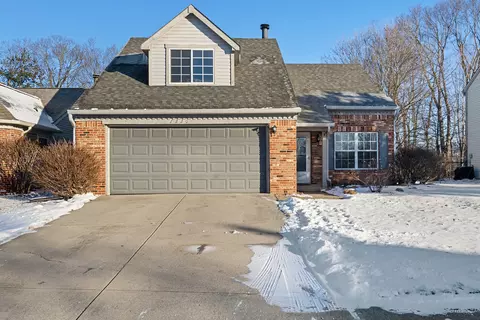 7220 Woodgate Dr, Fishers, IN 46038