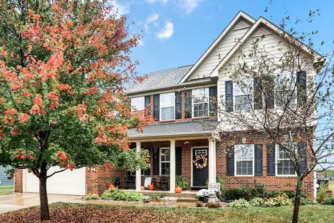 5617 Sunnyvalle Dr, Bargersville, IN 46106