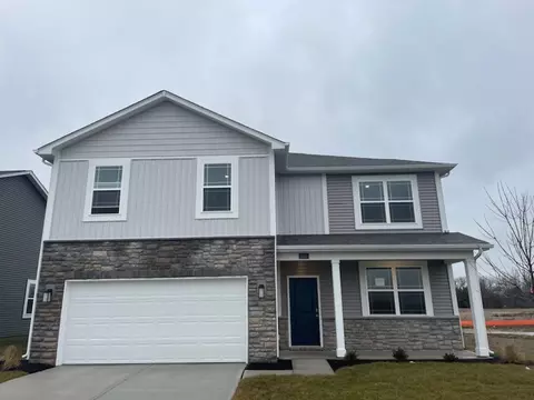 2325 Larkspur Ln, Shelbyville, IN 46176