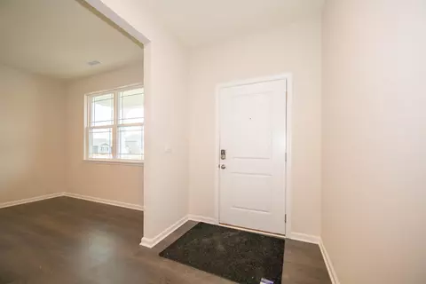 Entry Way - 363 Limerick Ln, Pendleton, IN 46064 photo 1 of 2