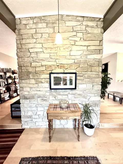 504 E Audubon Dr, Bloomington, IN 47408 photo 5