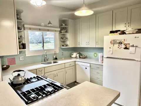 504 E Audubon Dr, Bloomington, IN 47408 photo 8