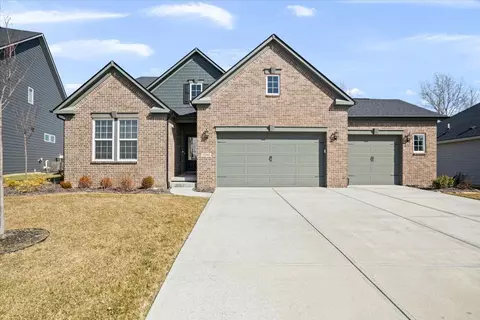 15861 Hush Hickory, Westfield, IN 46074