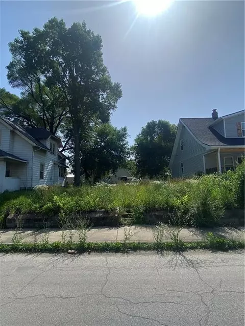 1045 N Mount St, Indianapolis, IN 46222
