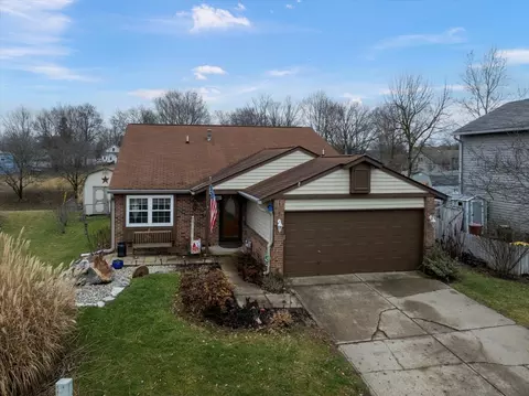 620 Southridge Ct, Westfield, IN 46074