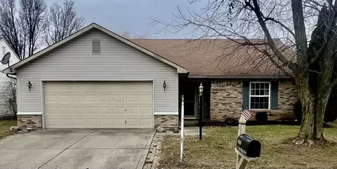 466 E Pine Ridge Dr, Westfield, IN 46074