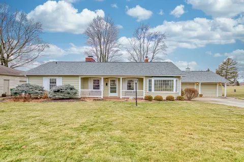 2224 Elmwood Dr, Lebanon, IN 46052