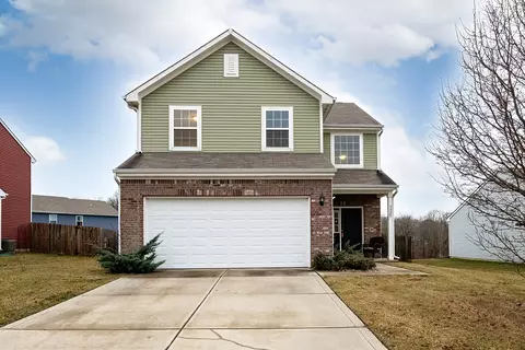 3329 Clary Blvd South Dr, Greenwood, IN 46143