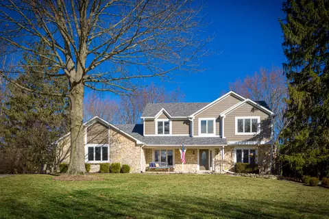 635 Sugarbush Dr, Zionsville, IN 46077