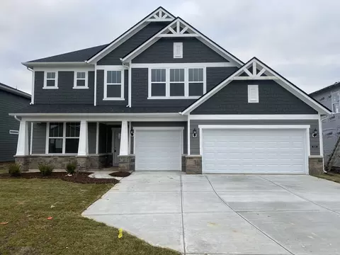 8293 Hadley Dr, Brownsburg, IN 46112