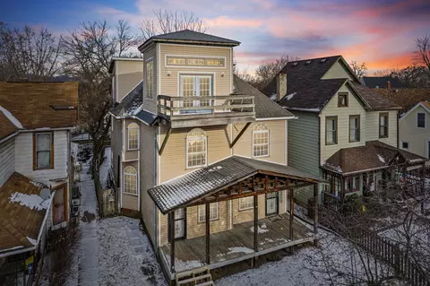 1213 Newman St, Indianapolis, IN 46201
