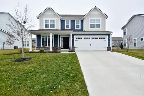 19155 Plowman Dr, Westfield, IN 46074