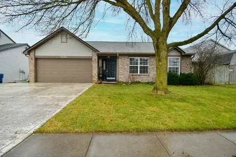 6695 Colleens Way, Indianapolis, IN 46221