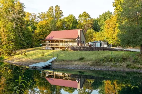 3071 Coyote Ln, Martinsville, IN 46151