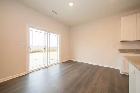675 Blarney Dr, Pendleton, IN 46064 photo 16