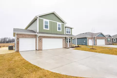 675 Blarney Dr, Pendleton, IN 46064 photo 2