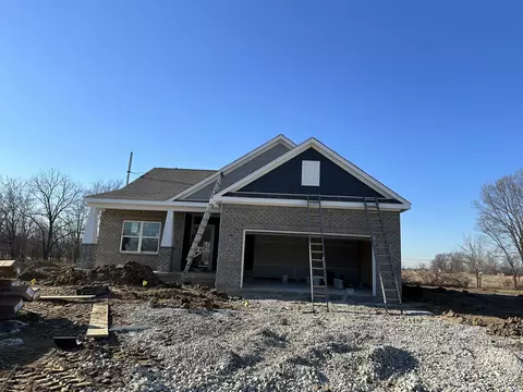 8223 Bearberry Ln, Pendleton, IN 46064