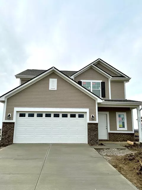 316 Oakswept Way, Greenfield, IN 46140