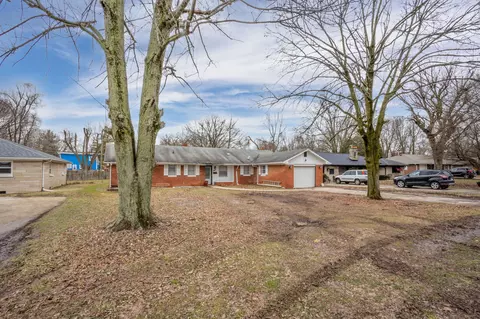 1816 Costello Dr, Anderson, IN 46011