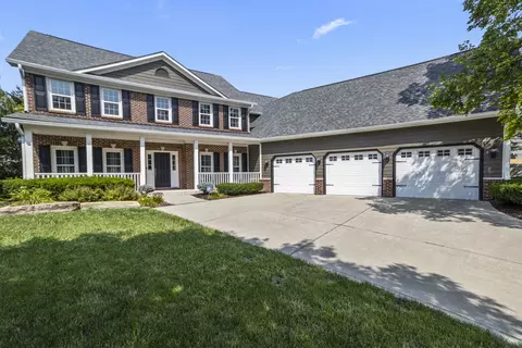 11994 Creekstone Way, Zionsville, IN 46077