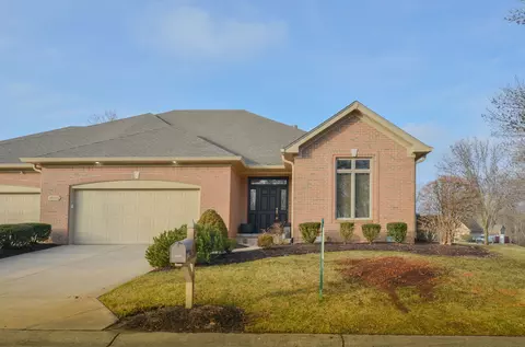 1669 Rosebud Ln, Greenwood, IN 46143