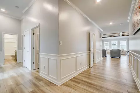Entry Way - 435 Pekin Way, Pendleton, IN 46064 photo 1 of 2