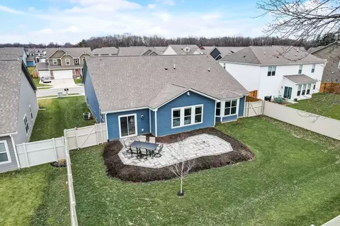 Exterior - 435 Pekin Way, Pendleton, IN 46064 photo 12 of 15