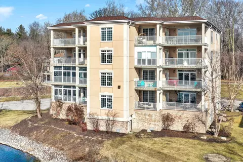 6770 Spirit Lake Dr # 8, Indianapolis, IN 46220