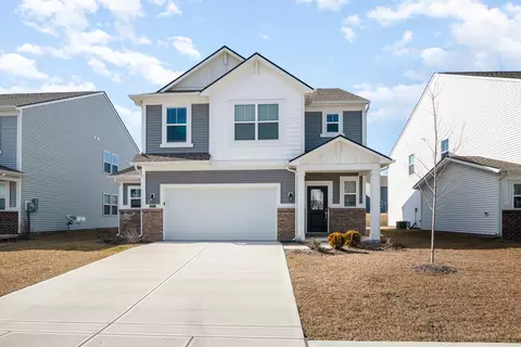 730 Locust Dr, Danville, IN 46122