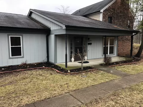 9452 Fordham St, Indianapolis, IN 46268