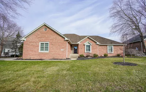 1414 Park Meadow Dr, Beech Grove, IN 46107