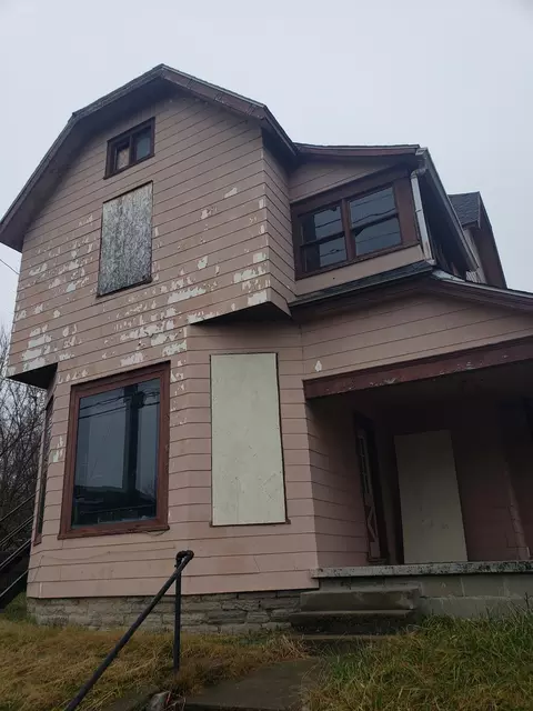 148 N Branson St, Marion, IN 46952