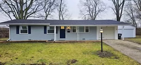 195 Millcreek Dr, Chesterfield, IN 46017