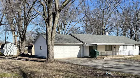 7326 E 48th St, Indianapolis, IN 46226